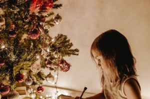 花旗预计若战争导致伊朗石油出口中断 油价将升至每桶-美元