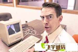 小郑嘻嘻离婚前最后同框照曝光，细节藏玄机