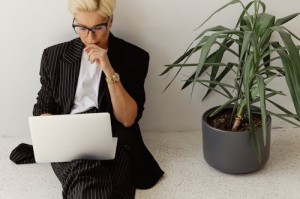 郑晓龙确认与肖战二搭，新项目即将启动引关注
