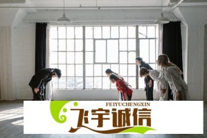 石凯恋爱保密协议曝光！明星恋爱为何要如此谨慎？