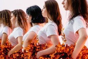 如何成为班级里备受欢迎的「公交车苏苏」？