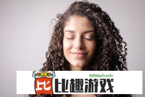 陈晓刘亦菲颁奖礼造型盘点 谁的红毯表现更胜一筹