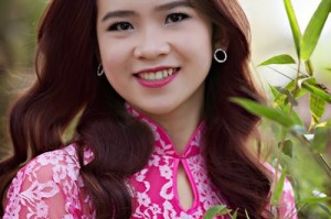 Jennie科切拉音乐节后台花絮曝光，私下状态引关注