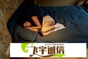 突发！美国运钞车万现金洒落高速公路 数十人停车捡钱