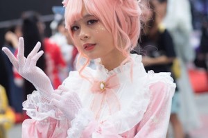 男生女生在一起嗟嗟嗟：探索青春爱情的真谛与挑战