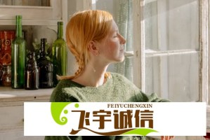 火影主播太阳橙被王者主播上课：如何通过跨界互动提升游戏技能？