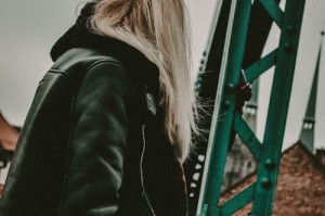 专家解读：戴面具吓唬儿童可能涉嫌寻衅滋事罪