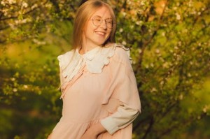 岁女演员突发疾病变植物人，昏迷三月后苏醒，医生：小概率事件