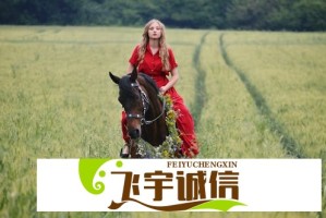 杨幂香港高铁站偶遇照流出，无美颜无滤镜，这状态你敢信？