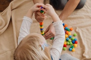 美国加征关税引众怒！全球多国宣布对美商品加税反击