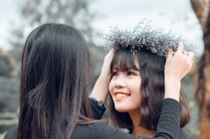孔雪儿杨仕泽新剧变结婚搭子，片场花絮甜到齁