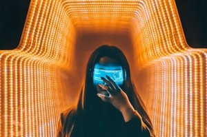 特朗普：债券市场眼下很美