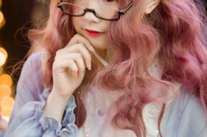 少女视频哔哩哔哩播放界面设计与功能详解：打造全新视听体验