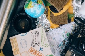 杨铭宇黄焖鸡创始人卸任总经理，门店曾因食品安全问题被曝光
